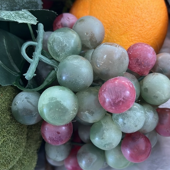 Cornucopia fruits - Picture 4 of 9